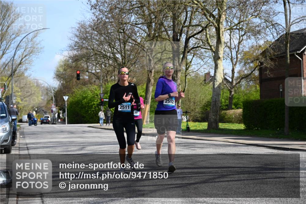 12.04.2026 - 45. Internationalen Wilhelmsburger Insellauf J. Mangold http://msf.ph/oto/9471850 12.04.2026 11:27:52 Ziel 2309, 2310, 2237, 2140, 5831, 2511, 2512, 2352, 3451, 4668, 2297 meine-sportfotos.de