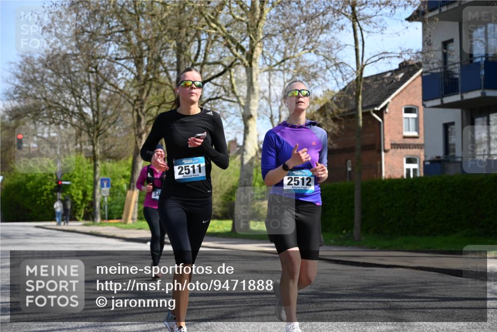 12.04.2026 - 45. Internationalen Wilhelmsburger Insellauf J. Mangold http://msf.ph/oto/9471888 12.04.2026 11:27:53 Ziel 2309, 2310, 2237, 2140, 5831, 2511, 2512, 2352, 3451, 4668, 2297 meine-sportfotos.de