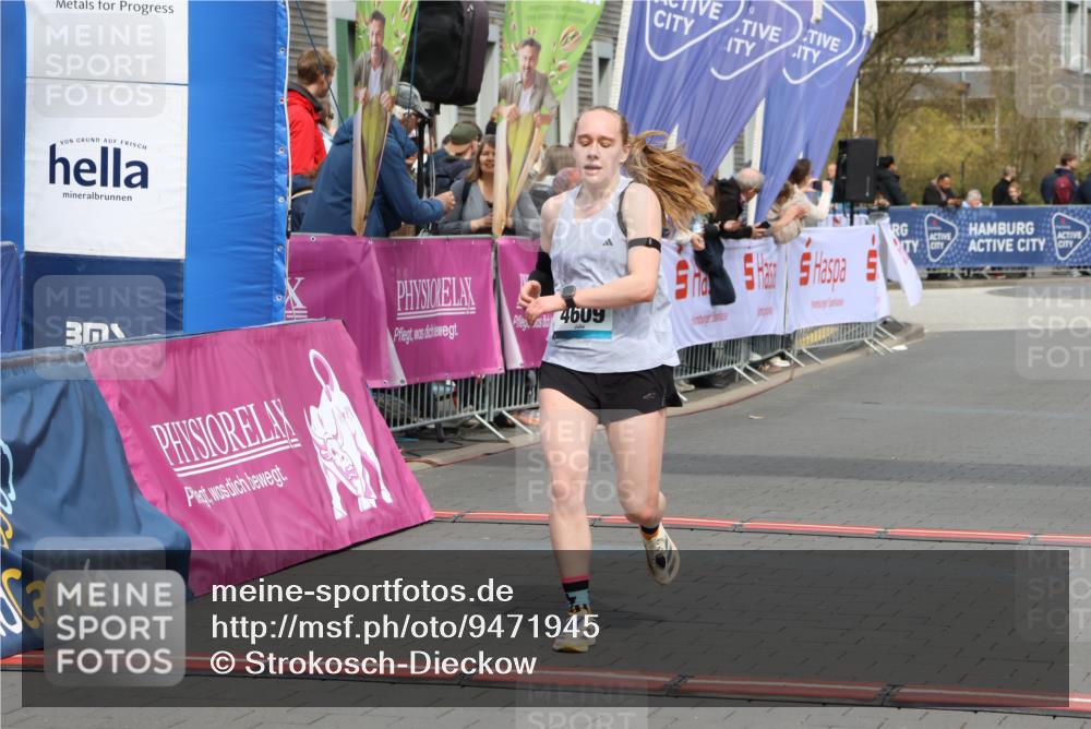 12.04.2026 - 45. Internationalen Wilhelmsburger Insellauf Strokosch-Dieckow http://msf.ph/oto/9471945 12.04.2026 12:52:54 Ziel 4609 meine-sportfotos.de