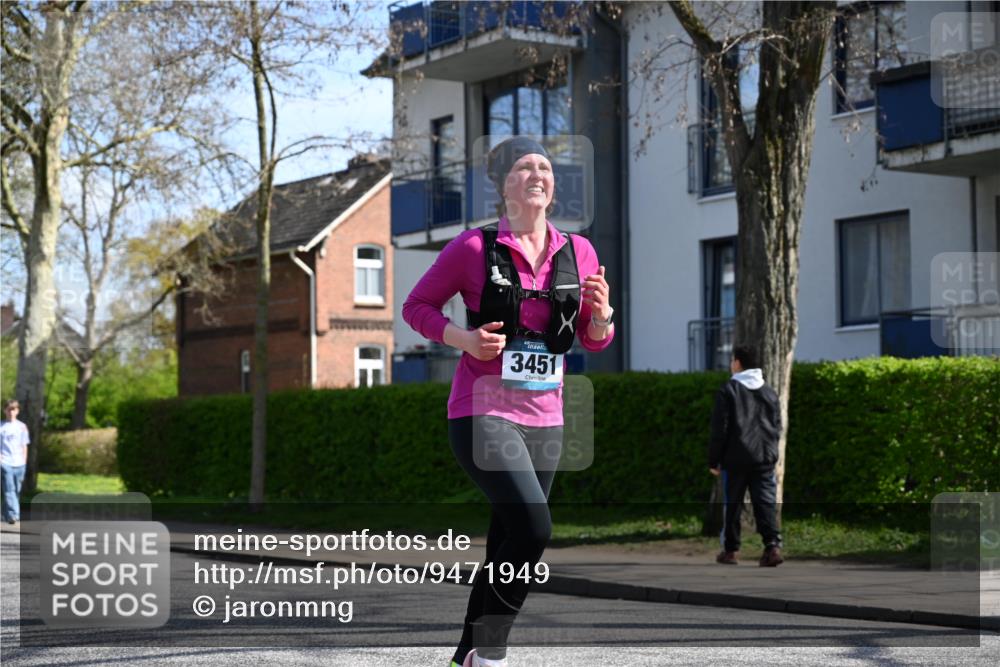 12.04.2026 - 45. Internationalen Wilhelmsburger Insellauf J. Mangold http://msf.ph/oto/9471949 12.04.2026 11:27:56 Ziel 2309, 2310, 2237, 2140, 5831, 2511, 2512, 2352, 3451, 4668, 2297 meine-sportfotos.de
