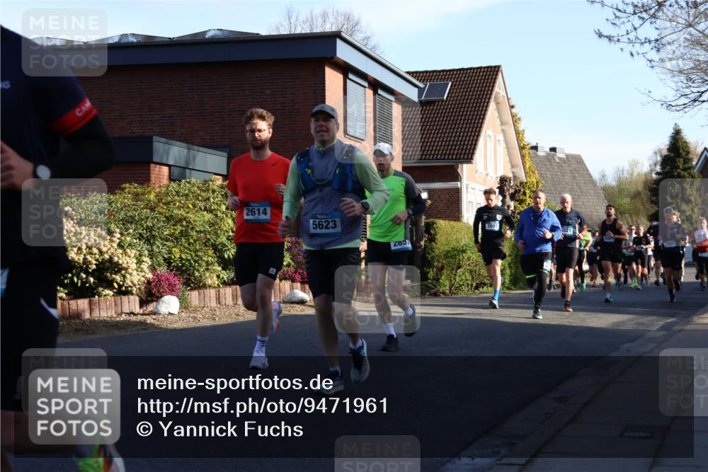 12.04.2026 - 45. Internationalen Wilhelmsburger Insellauf Yannick Fuchs http://msf.ph/oto/9471961 12.04.2026 08:56:48 Laufen 2614, 5623, 2657, 3091, 2994 meine-sportfotos.de