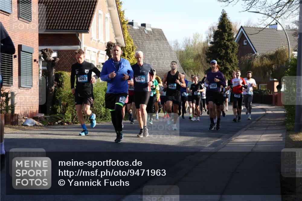 12.04.2026 - 45. Internationalen Wilhelmsburger Insellauf Yannick Fuchs http://msf.ph/oto/9471963 12.04.2026 08:56:48 Laufen 27, 3091, 33, 404, 5521, 4061, 2994, 2845, 2710 meine-sportfotos.de