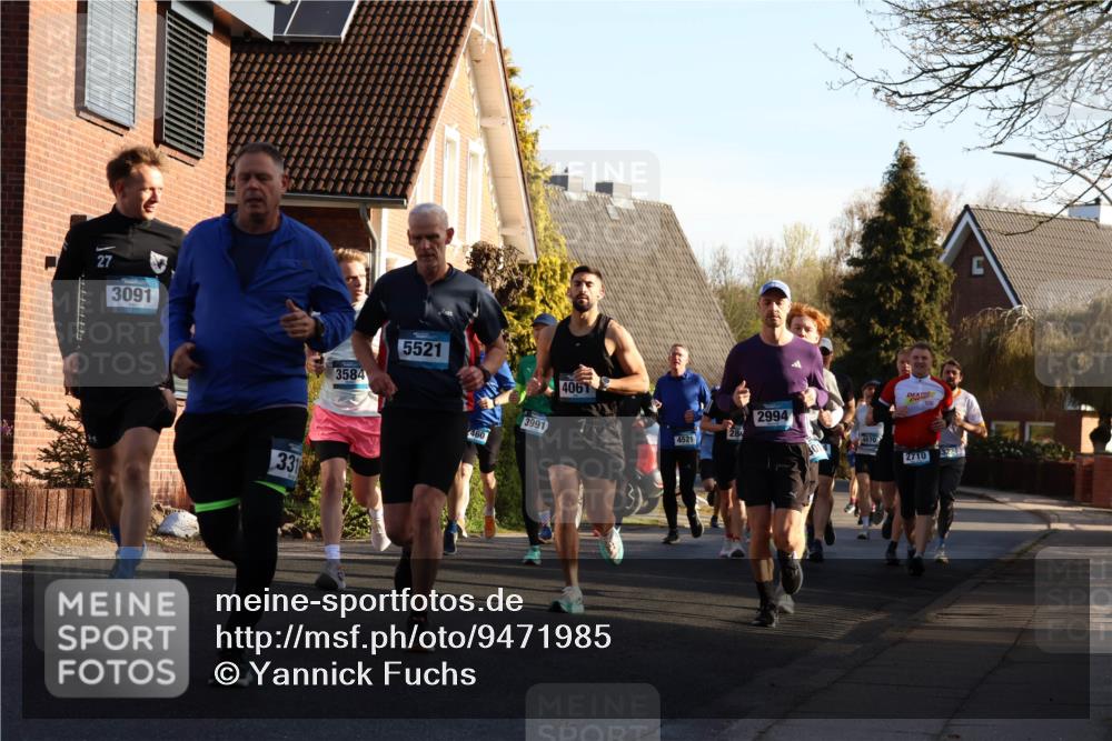 12.04.2026 - 45. Internationalen Wilhelmsburger Insellauf Yannick Fuchs http://msf.ph/oto/9471985 12.04.2026 08:56:50 Laufen 27, 3091, 331, 3584, 5521, 460, 3991, 4061, 4521, 2994, 4670, 2710, 322 meine-sportfotos.de