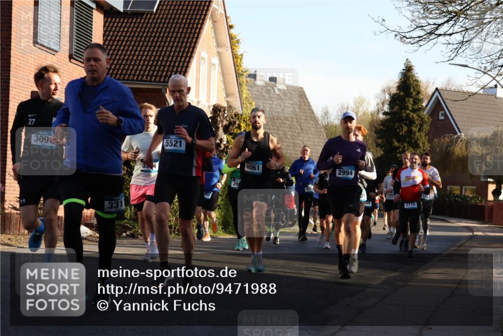 12.04.2026 - 45. Internationalen Wilhelmsburger Insellauf Yannick Fuchs http://msf.ph/oto/9471988 12.04.2026 08:56:50 Laufen 27, 309, 331, 5521, 39, 4061, 452, 2994, 2710 meine-sportfotos.de