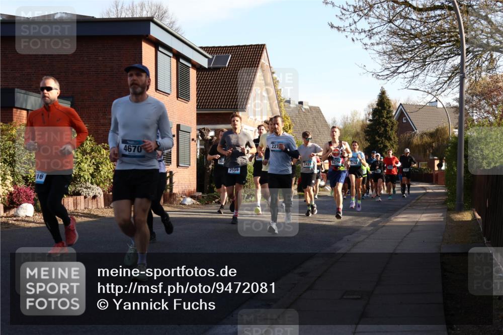 12.04.2026 - 45. Internationalen Wilhelmsburger Insellauf Yannick Fuchs http://msf.ph/oto/9472081 12.04.2026 08:56:59 Laufen 16, 4670, 2559, 2272, 5279, 2423, 5742 meine-sportfotos.de