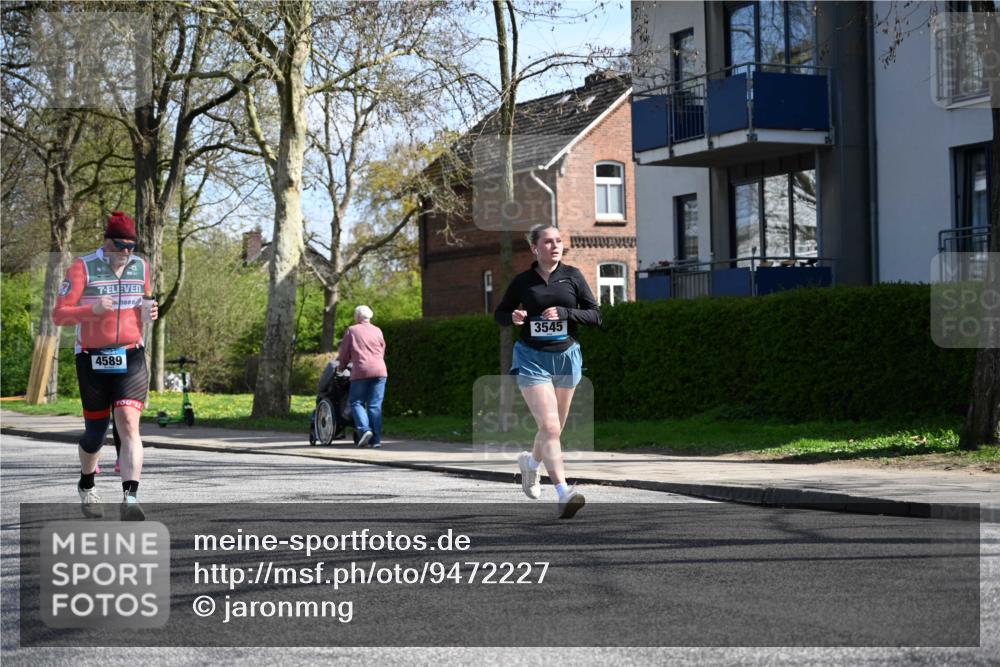 12.04.2026 - 45. Internationalen Wilhelmsburger Insellauf J. Mangold http://msf.ph/oto/9472227 12.04.2026 11:29:27 Ziel 4066, 3545, 4589, 4784, 3839 meine-sportfotos.de