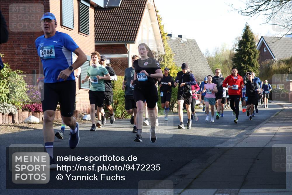 12.04.2026 - 45. Internationalen Wilhelmsburger Insellauf Yannick Fuchs http://msf.ph/oto/9472235 12.04.2026 08:57:11 Laufen 2568, 5405, 3296, 4832, 2953, 4163 meine-sportfotos.de