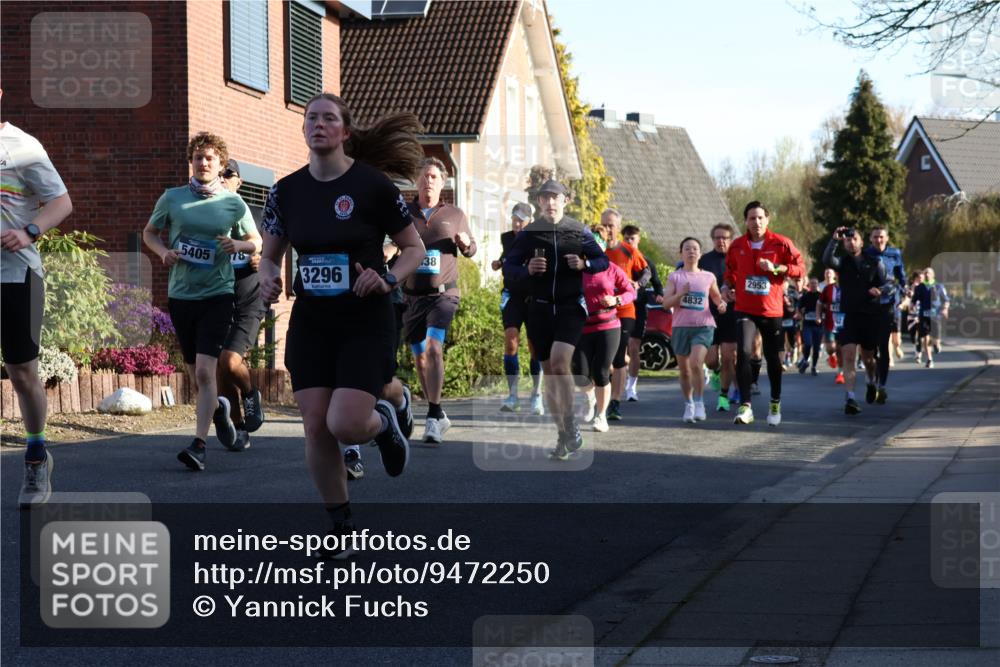 12.04.2026 - 45. Internationalen Wilhelmsburger Insellauf Yannick Fuchs http://msf.ph/oto/9472250 12.04.2026 08:57:12 Laufen 5405, 3296, 38, 4832, 2953 meine-sportfotos.de