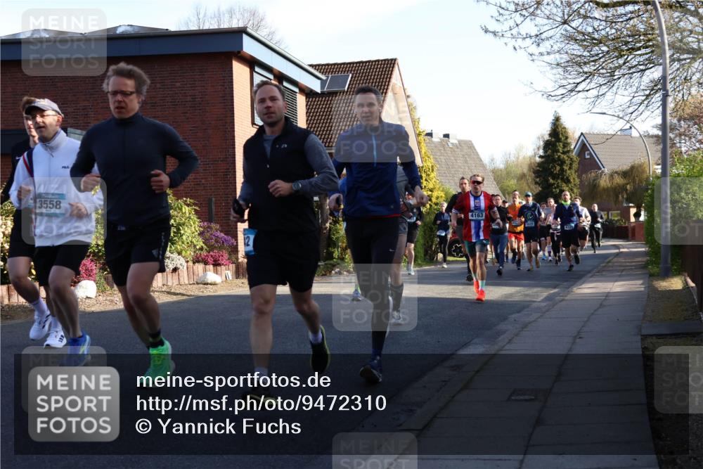 12.04.2026 - 45. Internationalen Wilhelmsburger Insellauf Yannick Fuchs http://msf.ph/oto/9472310 12.04.2026 08:57:17 Laufen 3558, 12, 4163, 5609 meine-sportfotos.de