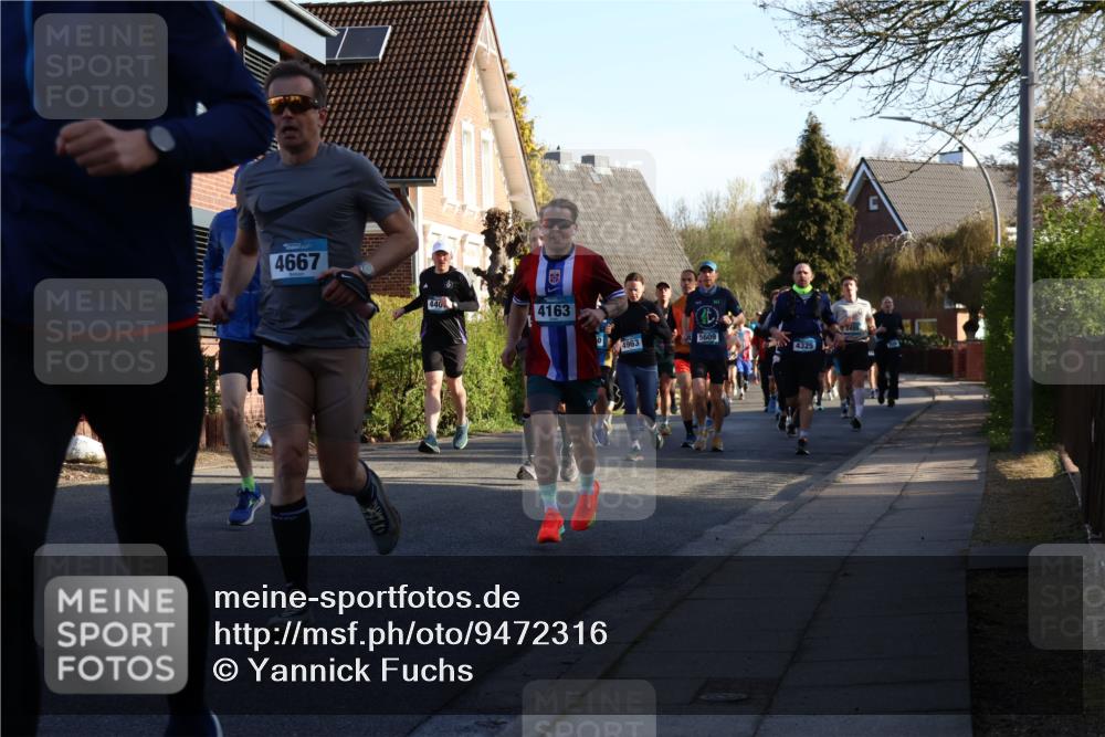 12.04.2026 - 45. Internationalen Wilhelmsburger Insellauf Yannick Fuchs http://msf.ph/oto/9472316 12.04.2026 08:57:18 Laufen 4667, 4163, 4963, 5609, 4325 meine-sportfotos.de