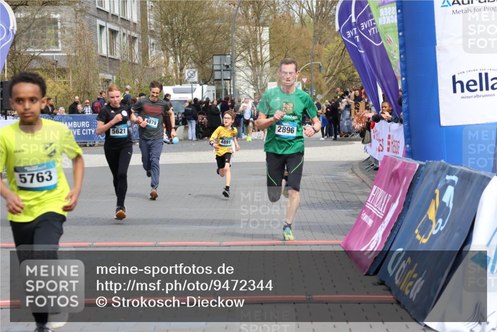 12.04.2026 - 45. Internationalen Wilhelmsburger Insellauf Strokosch-Dieckow http://msf.ph/oto/9472344 12.04.2026 12:53:24 Ziel 5763, 2896, 5621, 4879, 4891, 5127 meine-sportfotos.de