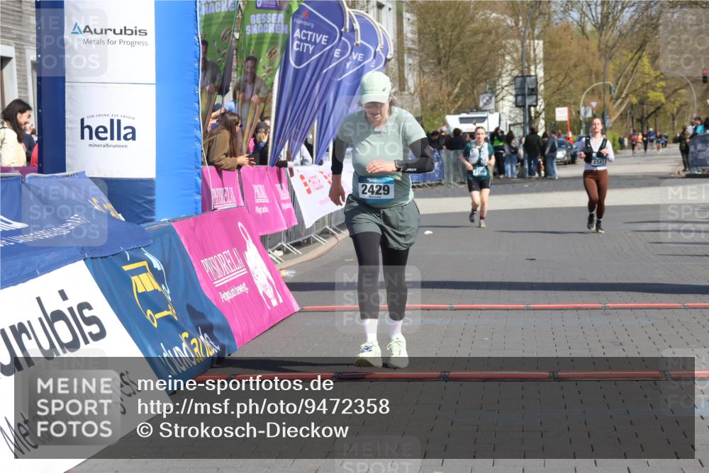 12.04.2026 - 45. Internationalen Wilhelmsburger Insellauf Strokosch-Dieckow http://msf.ph/oto/9472358 12.04.2026 11:29:14 Ziel 2429 meine-sportfotos.de