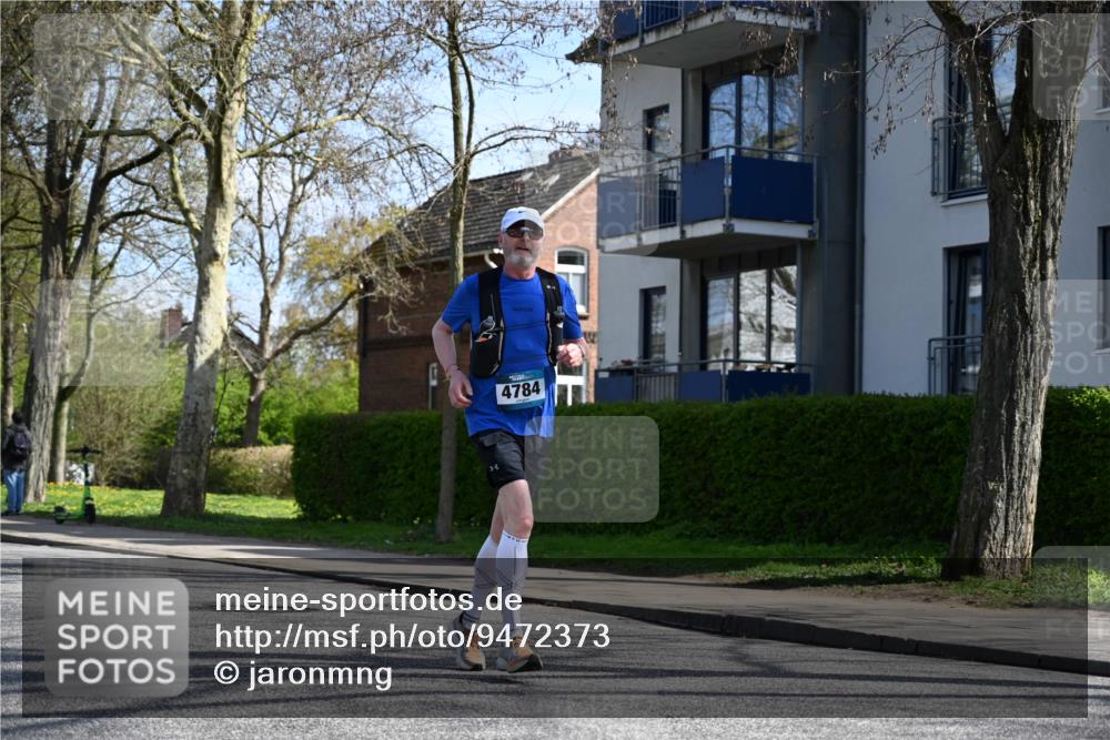 12.04.2026 - 45. Internationalen Wilhelmsburger Insellauf J. Mangold http://msf.ph/oto/9472373 12.04.2026 11:29:39 Ziel 3545, 4589, 4784, 3839, 2697, 2698, 2476, 2498 meine-sportfotos.de