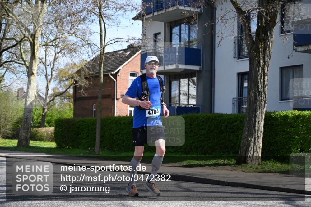 12.04.2026 - 45. Internationalen Wilhelmsburger Insellauf J. Mangold http://msf.ph/oto/9472382 12.04.2026 11:29:40 Ziel 3545, 4589, 4784, 3839, 2697, 2698, 2476, 2498 meine-sportfotos.de