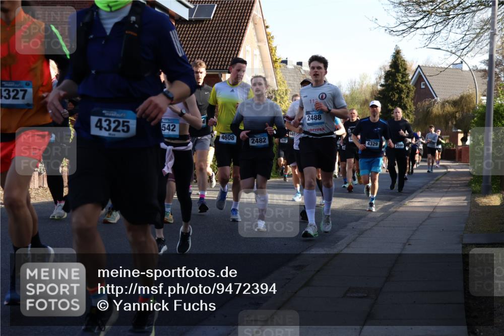 12.04.2026 - 45. Internationalen Wilhelmsburger Insellauf Yannick Fuchs http://msf.ph/oto/9472394 12.04.2026 08:57:23 Laufen 1327, 4325, 542, 4608, 2482, 3042, 449, 112, 2488, 4329, 2090 meine-sportfotos.de