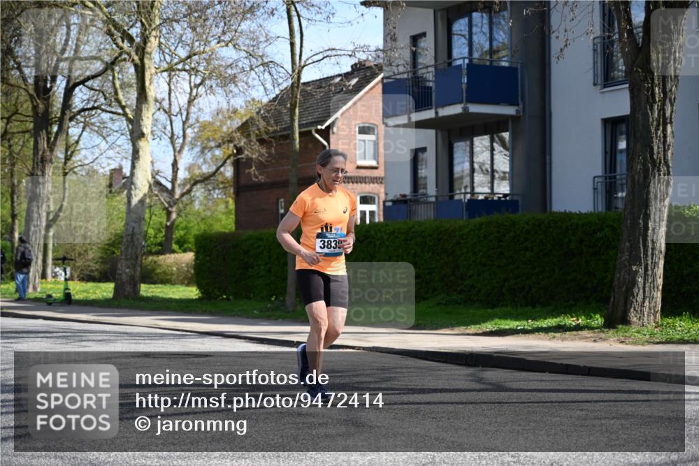 12.04.2026 - 45. Internationalen Wilhelmsburger Insellauf J. Mangold http://msf.ph/oto/9472414 12.04.2026 11:29:47 Ziel 4589, 4784, 3839, 2697, 2698, 2476, 2498 meine-sportfotos.de