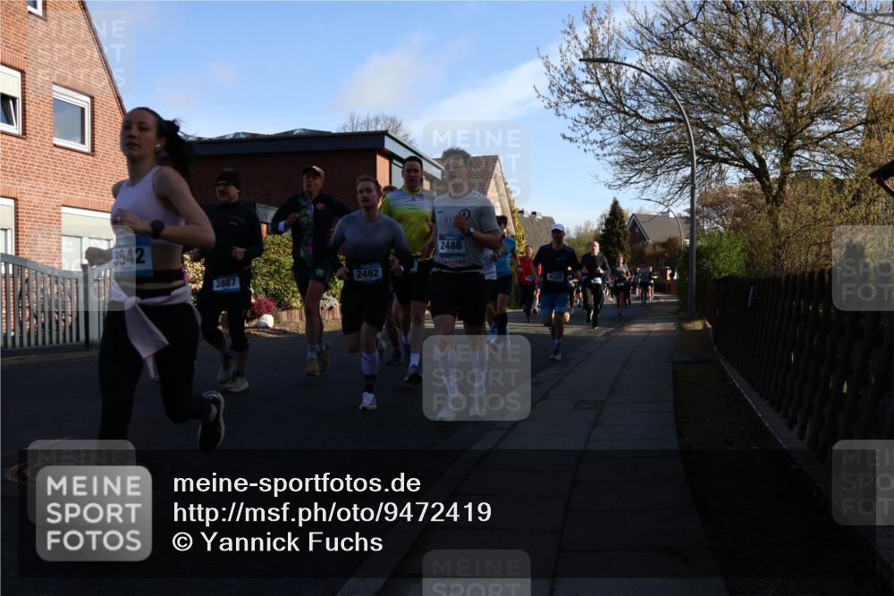 12.04.2026 - 45. Internationalen Wilhelmsburger Insellauf Yannick Fuchs http://msf.ph/oto/9472419 12.04.2026 08:57:25 Laufen 3542, 3887, 2482, 11, 2488, 4329 meine-sportfotos.de