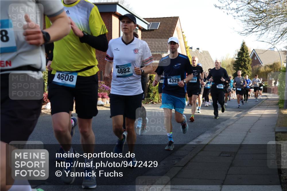 12.04.2026 - 45. Internationalen Wilhelmsburger Insellauf Yannick Fuchs http://msf.ph/oto/9472429 12.04.2026 08:57:26 Laufen 8, 4608, 4882, 3042, 4329, 804, 2090, 2547 meine-sportfotos.de