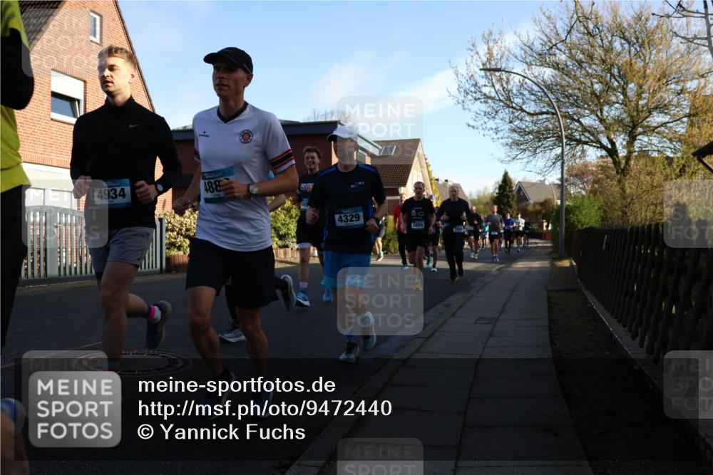 12.04.2026 - 45. Internationalen Wilhelmsburger Insellauf Yannick Fuchs http://msf.ph/oto/9472440 12.04.2026 08:57:27 Laufen 4934, 488, 4329 meine-sportfotos.de