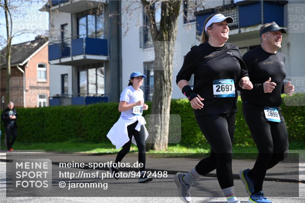 12.04.2026 - 45. Internationalen Wilhelmsburger Insellauf J. Mangold http://msf.ph/oto/9472498 12.04.2026 11:30:02 Ziel 3839, 2697, 2698, 2476, 2498, 4737 meine-sportfotos.de