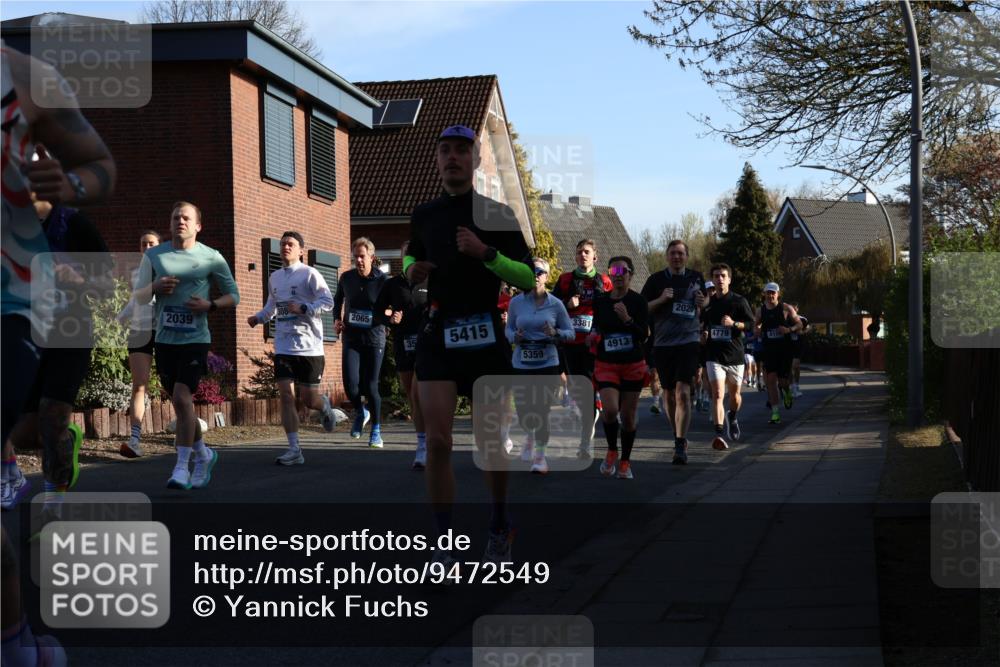 12.04.2026 - 45. Internationalen Wilhelmsburger Insellauf Yannick Fuchs http://msf.ph/oto/9472549 12.04.2026 08:57:36 Laufen 2065, 2039, 5415, 5359, 3381, 4913, 2020, 4779 meine-sportfotos.de