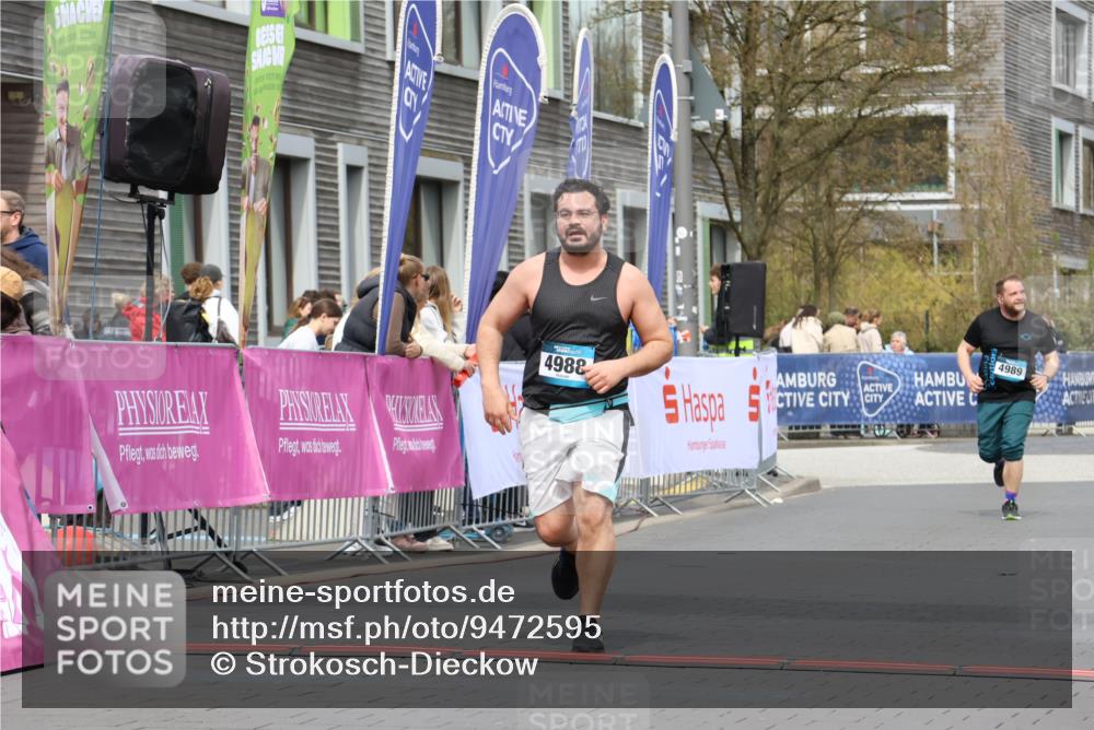 12.04.2026 - 45. Internationalen Wilhelmsburger Insellauf Strokosch-Dieckow http://msf.ph/oto/9472595 12.04.2026 13:35:43 Ziel 4988 meine-sportfotos.de
