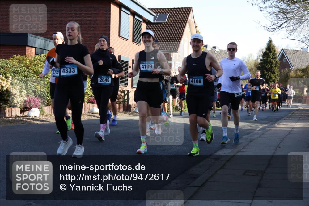 12.04.2026 - 45. Internationalen Wilhelmsburger Insellauf Yannick Fuchs http://msf.ph/oto/9472617 12.04.2026 08:57:40 Laufen 437, 4333, 2646, 4109, 349, 4108, 214, 871, 54 meine-sportfotos.de
