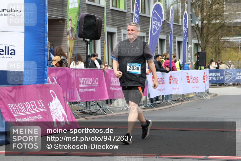 12.04.2026 - 45. Internationalen Wilhelmsburger Insellauf Strokosch-Dieckow http://msf.ph/oto/9472637 12.04.2026 13:35:30 Ziel 2038 meine-sportfotos.de