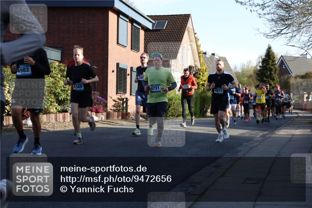 12.04.2026 - 45. Internationalen Wilhelmsburger Insellauf Yannick Fuchs http://msf.ph/oto/9472656 12.04.2026 08:57:43 Laufen 4982, 4349, 356, 5731, 2054, 4871, 4501, 5489 meine-sportfotos.de
