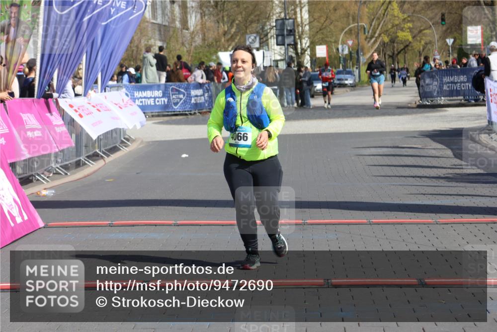 12.04.2026 - 45. Internationalen Wilhelmsburger Insellauf Strokosch-Dieckow http://msf.ph/oto/9472690 12.04.2026 11:29:46 Ziel 4066 meine-sportfotos.de
