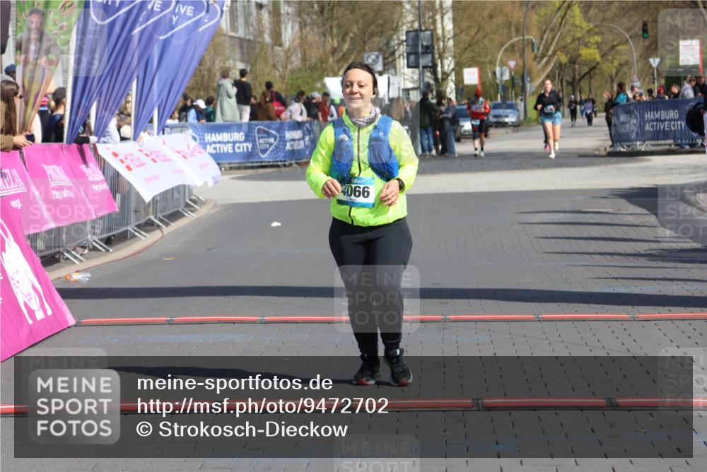 12.04.2026 - 45. Internationalen Wilhelmsburger Insellauf Strokosch-Dieckow http://msf.ph/oto/9472702 12.04.2026 11:29:47 Ziel 4066 meine-sportfotos.de