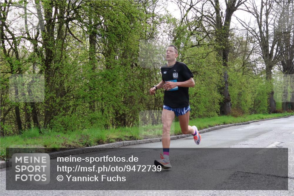 12.04.2026 - 45. Internationalen Wilhelmsburger Insellauf Yannick Fuchs http://msf.ph/oto/9472739 12.04.2026 09:57:07 Laufen  meine-sportfotos.de