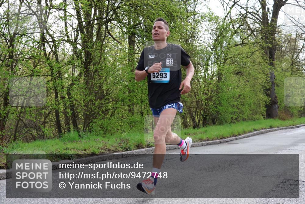 12.04.2026 - 45. Internationalen Wilhelmsburger Insellauf Yannick Fuchs http://msf.ph/oto/9472748 12.04.2026 09:57:08 Laufen 5293 meine-sportfotos.de
