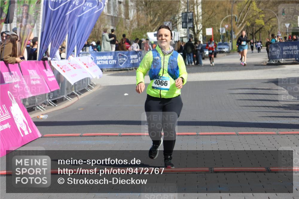 12.04.2026 - 45. Internationalen Wilhelmsburger Insellauf Strokosch-Dieckow http://msf.ph/oto/9472767 12.04.2026 11:29:47 Ziel 4066 meine-sportfotos.de