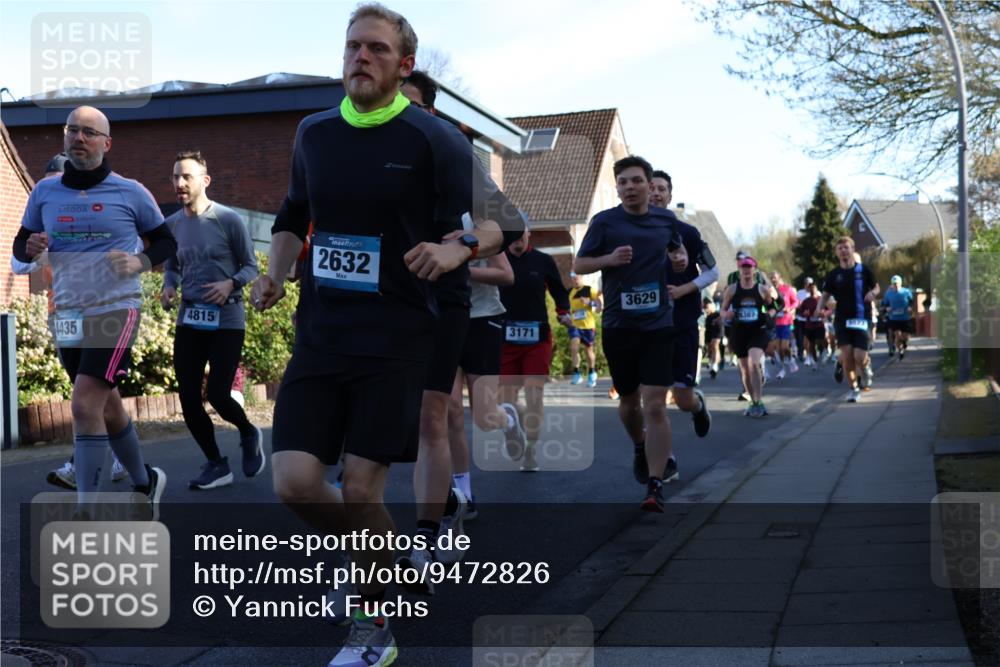 12.04.2026 - 45. Internationalen Wilhelmsburger Insellauf Yannick Fuchs http://msf.ph/oto/9472826 12.04.2026 08:57:53 Laufen 1435, 4815, 2632, 3171, 3629, 367 meine-sportfotos.de