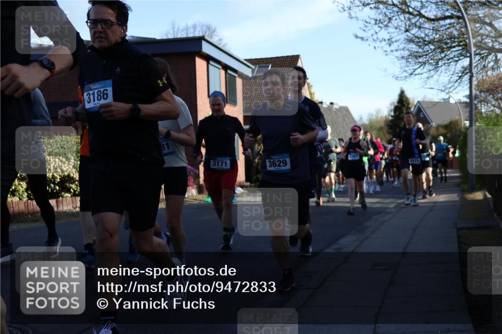 12.04.2026 - 45. Internationalen Wilhelmsburger Insellauf Yannick Fuchs http://msf.ph/oto/9472833 12.04.2026 08:57:54 Laufen 3186, 1, 4367, 3171, 3629, 6623 meine-sportfotos.de