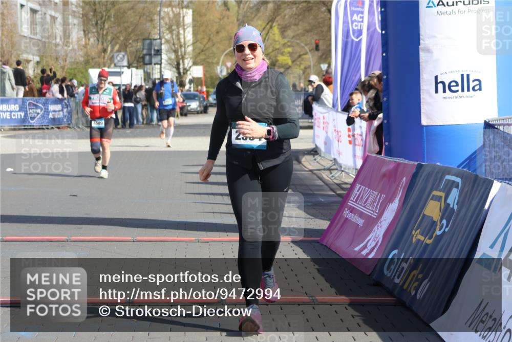 12.04.2026 - 45. Internationalen Wilhelmsburger Insellauf Strokosch-Dieckow http://msf.ph/oto/9472994 12.04.2026 11:30:04 Ziel 2304 meine-sportfotos.de