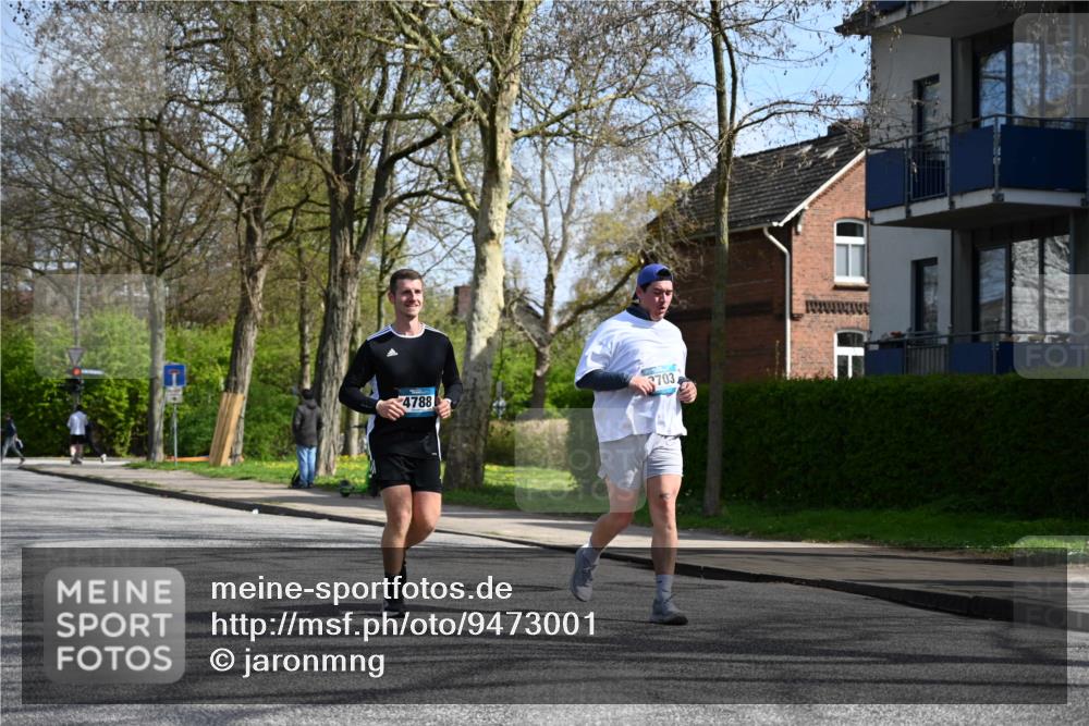 12.04.2026 - 45. Internationalen Wilhelmsburger Insellauf J. Mangold http://msf.ph/oto/9473001 12.04.2026 11:34:45 Ziel 3371, 2703, 4788 meine-sportfotos.de