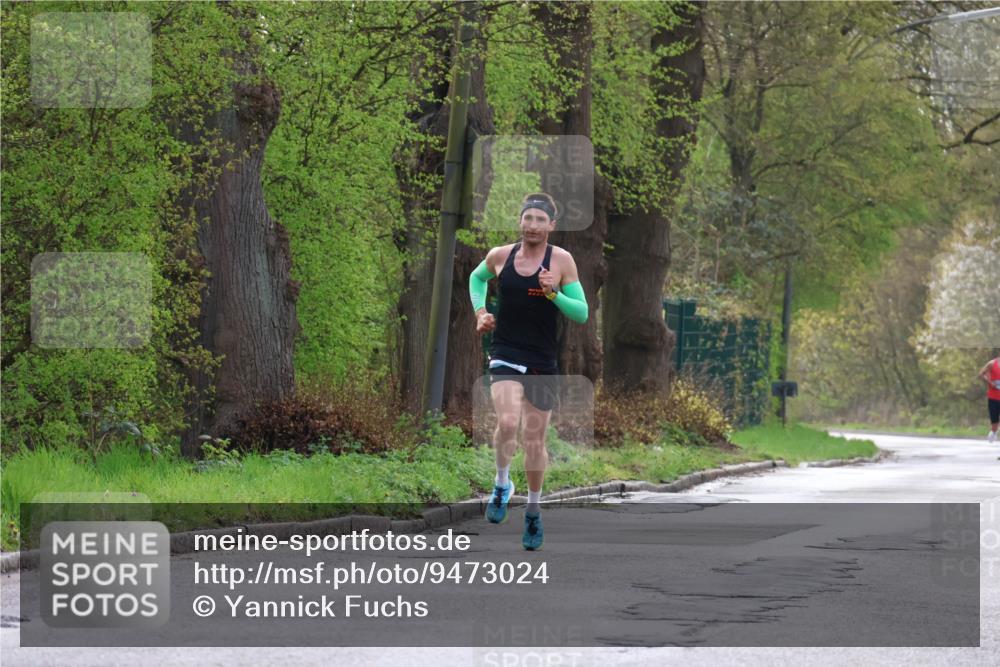 12.04.2026 - 45. Internationalen Wilhelmsburger Insellauf Yannick Fuchs http://msf.ph/oto/9473024 12.04.2026 09:59:00 Laufen  meine-sportfotos.de