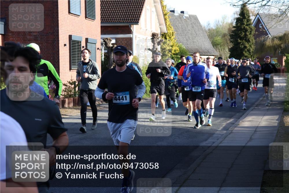 12.04.2026 - 45. Internationalen Wilhelmsburger Insellauf Yannick Fuchs http://msf.ph/oto/9473058 12.04.2026 08:58:09 Laufen 4441, 551, 3087, 4787, 2104, 2656, 2656, 3230 meine-sportfotos.de