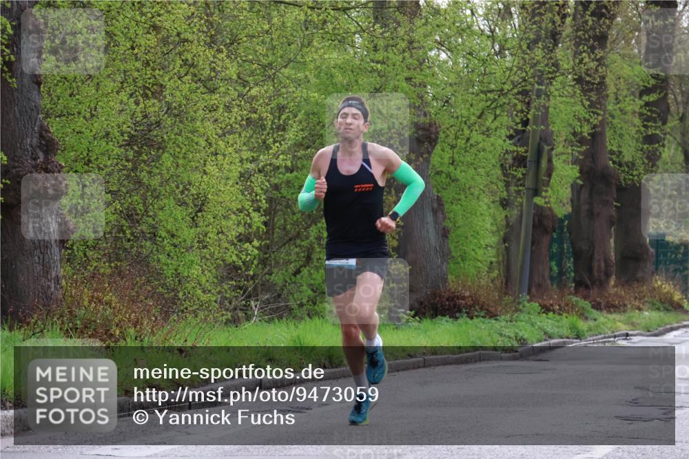 12.04.2026 - 45. Internationalen Wilhelmsburger Insellauf Yannick Fuchs http://msf.ph/oto/9473059 12.04.2026 09:59:03 Laufen  meine-sportfotos.de