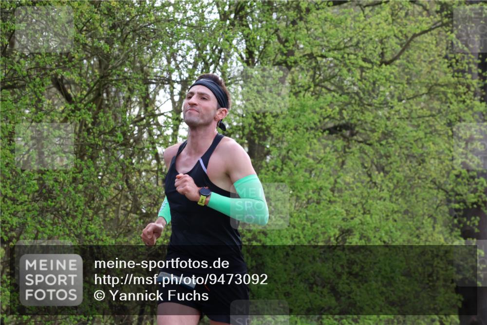 12.04.2026 - 45. Internationalen Wilhelmsburger Insellauf Yannick Fuchs http://msf.ph/oto/9473092 12.04.2026 09:59:05 Laufen  meine-sportfotos.de