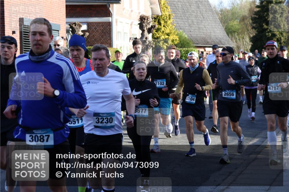 12.04.2026 - 45. Internationalen Wilhelmsburger Insellauf Yannick Fuchs http://msf.ph/oto/9473099 12.04.2026 08:58:12 Laufen 2, 3087, 5511, 3230, 3677, 2102, 2656, 2104, 647, 4787 meine-sportfotos.de