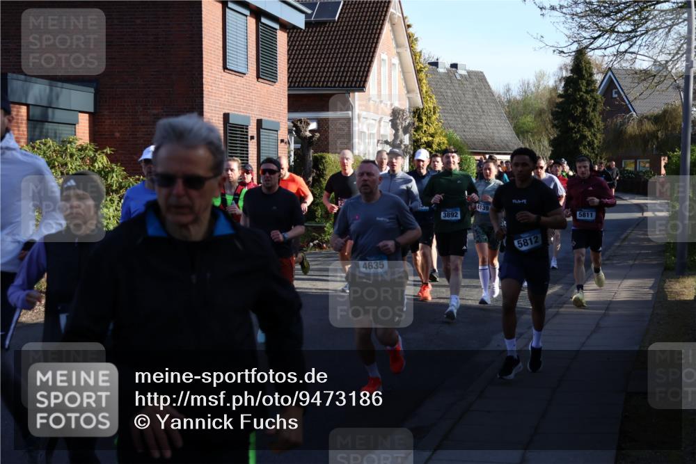 12.04.2026 - 45. Internationalen Wilhelmsburger Insellauf Yannick Fuchs http://msf.ph/oto/9473186 12.04.2026 08:58:17 Laufen 3892, 4635, 4139, 1, 17, 09, 5812, 5811 meine-sportfotos.de