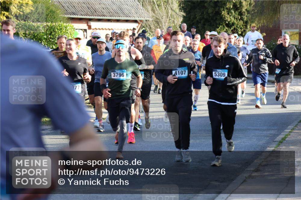12.04.2026 - 45. Internationalen Wilhelmsburger Insellauf Yannick Fuchs http://msf.ph/oto/9473226 12.04.2026 08:58:21 Laufen 977, 2, 4107, 3796, 5309, 311 meine-sportfotos.de