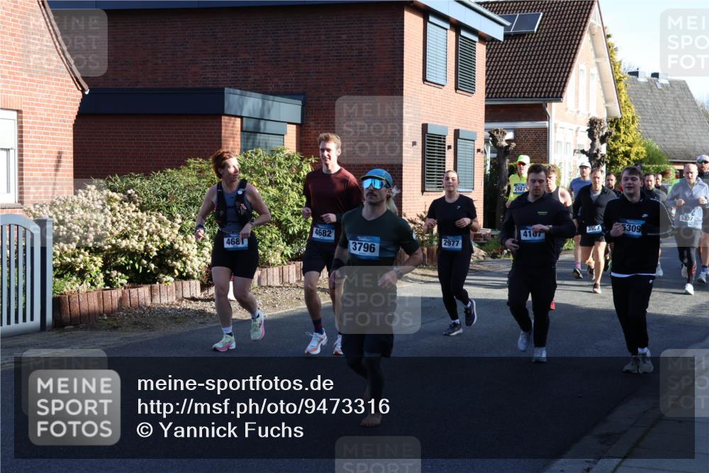 12.04.2026 - 45. Internationalen Wilhelmsburger Insellauf Yannick Fuchs http://msf.ph/oto/9473316 12.04.2026 08:58:26 Laufen 2921, 4107, 4682, 2977, 468, 3796, 3553, 5337, 5309 meine-sportfotos.de