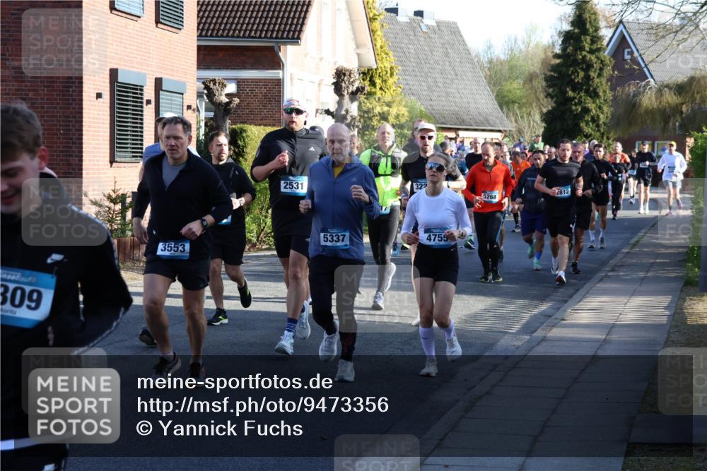 12.04.2026 - 45. Internationalen Wilhelmsburger Insellauf Yannick Fuchs http://msf.ph/oto/9473356 12.04.2026 08:58:29 Laufen 309, 3553, 2531, 322, 5337, 4755, 2812, 5268 meine-sportfotos.de