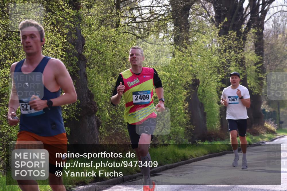12.04.2026 - 45. Internationalen Wilhelmsburger Insellauf Yannick Fuchs http://msf.ph/oto/9473409 12.04.2026 10:01:08 Laufen 527, 2409, 4067 meine-sportfotos.de