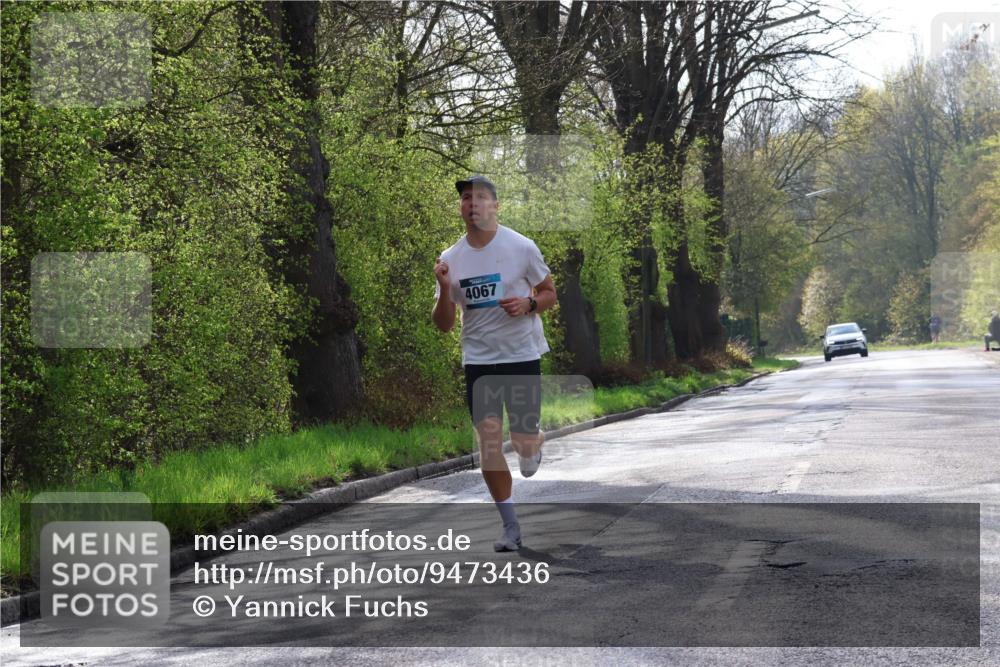 12.04.2026 - 45. Internationalen Wilhelmsburger Insellauf Yannick Fuchs http://msf.ph/oto/9473436 12.04.2026 10:01:10 Laufen 4067 meine-sportfotos.de