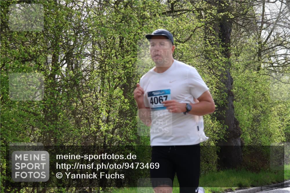 12.04.2026 - 45. Internationalen Wilhelmsburger Insellauf Yannick Fuchs http://msf.ph/oto/9473469 12.04.2026 10:01:12 Laufen 4067 meine-sportfotos.de